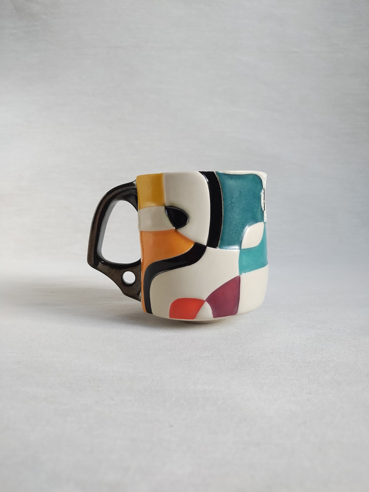 "Black mirrors & 5D chess" mug, 10 oz
