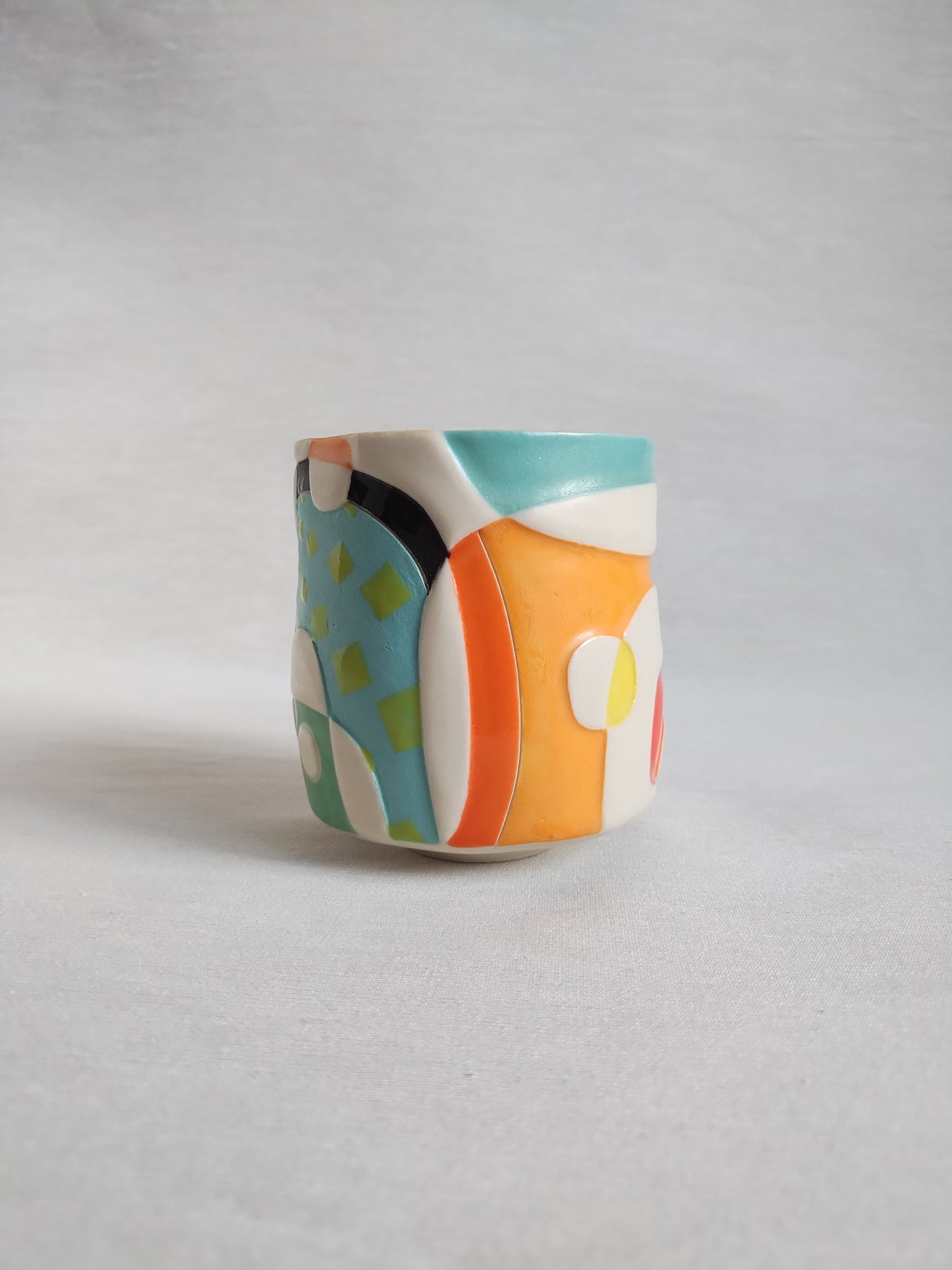 "5D chess: Hope or Circus" yunomi (tea cup), 10 oz