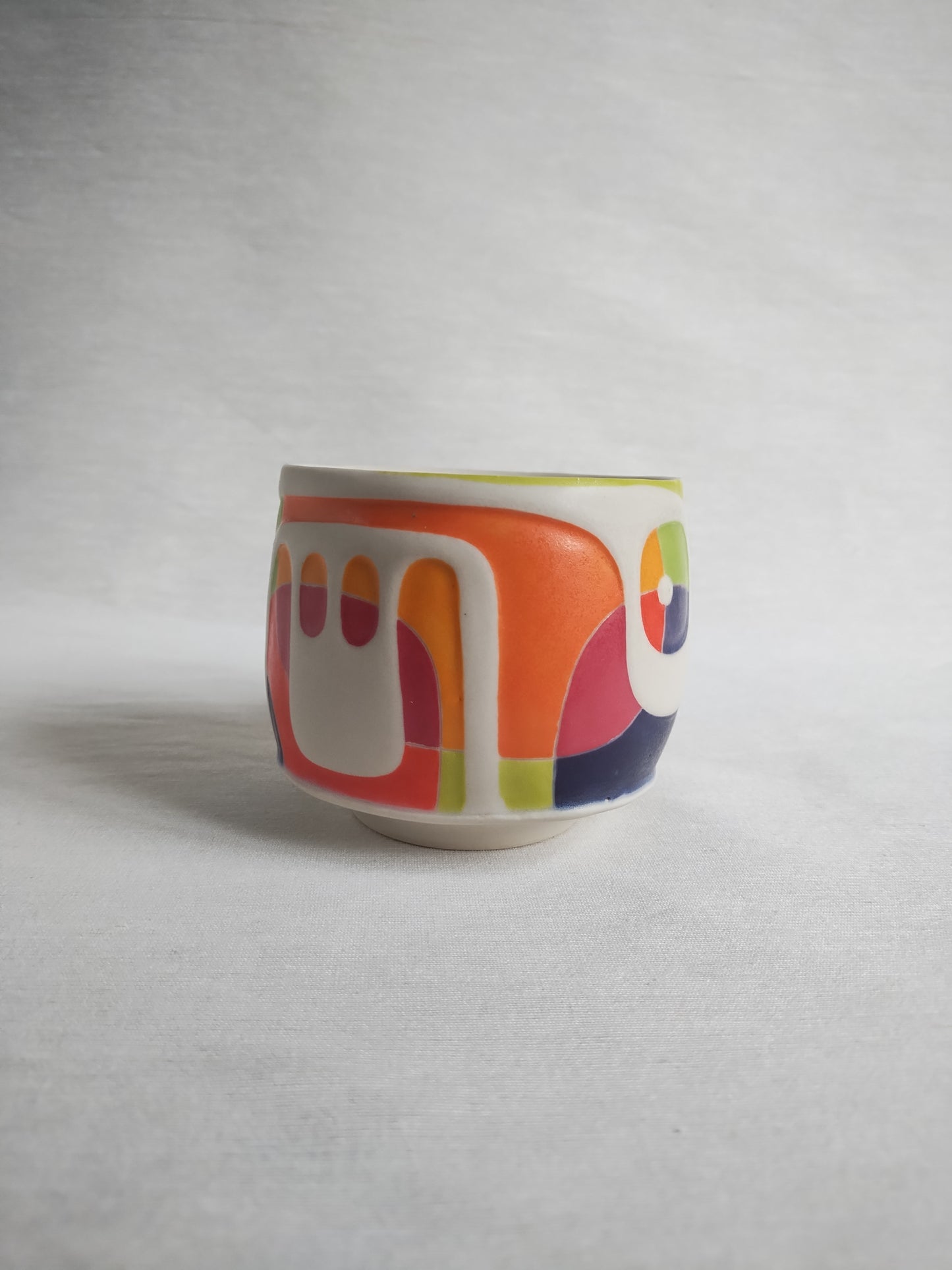 "Just hold on a mint" teacup