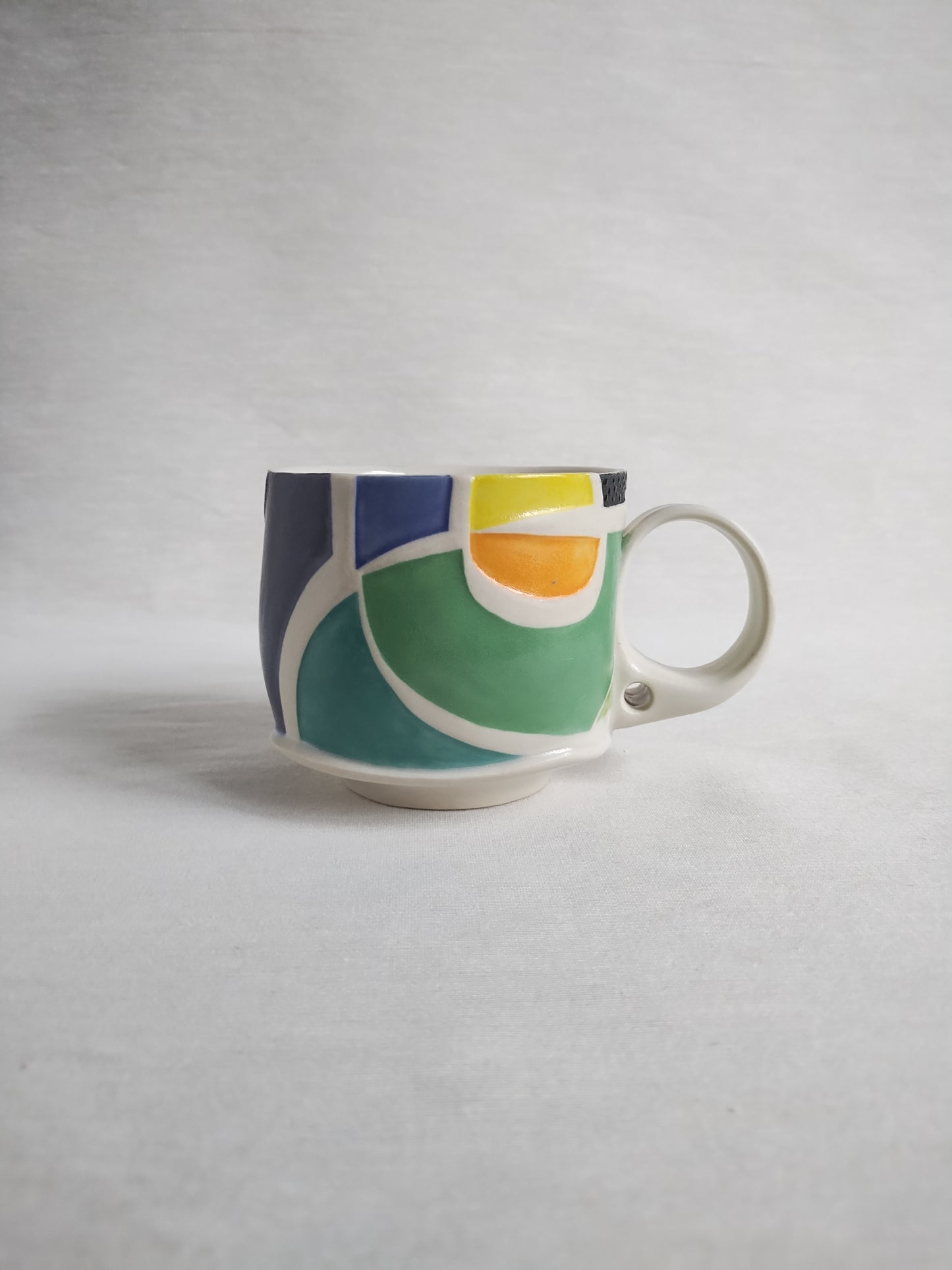 "Is it cold in here?" teacup, 11oz