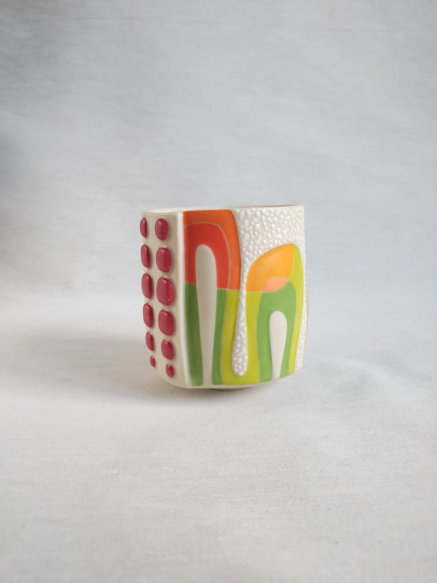 "Snow on the flowers" (second) yunomi (tea cup), 10 oz