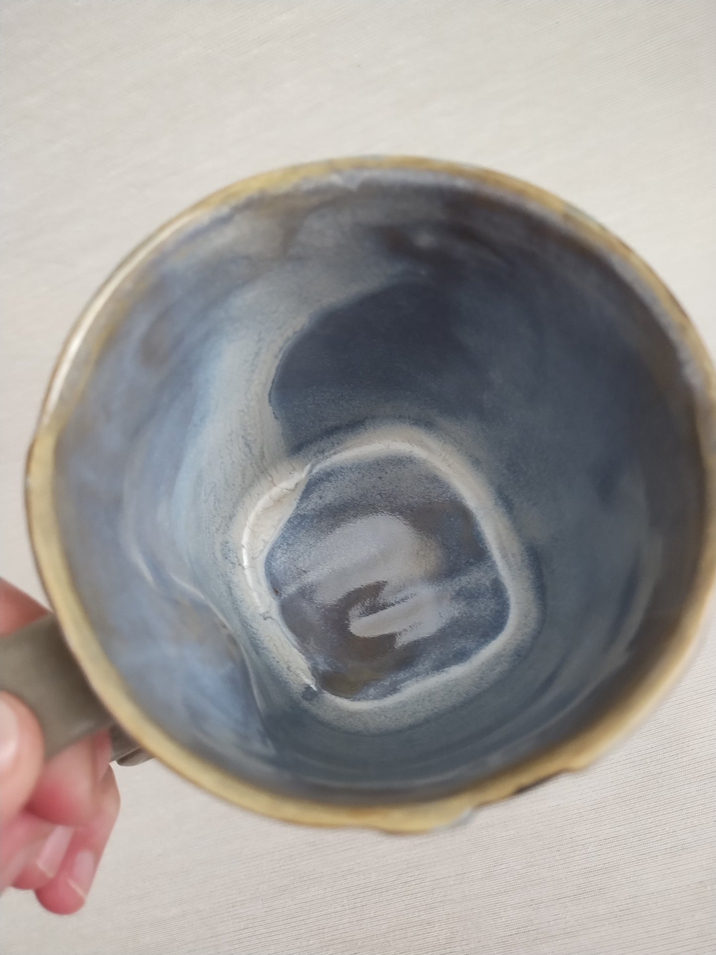 "Silent Scream" - fancy butt mug (18oz), warm grey stoneware