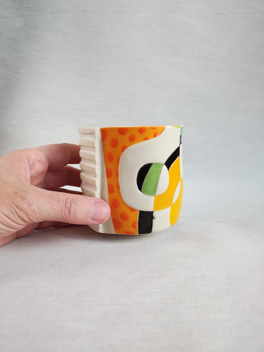 "5D chess: Analagous Signals" yunomi (tea cup), 10 oz